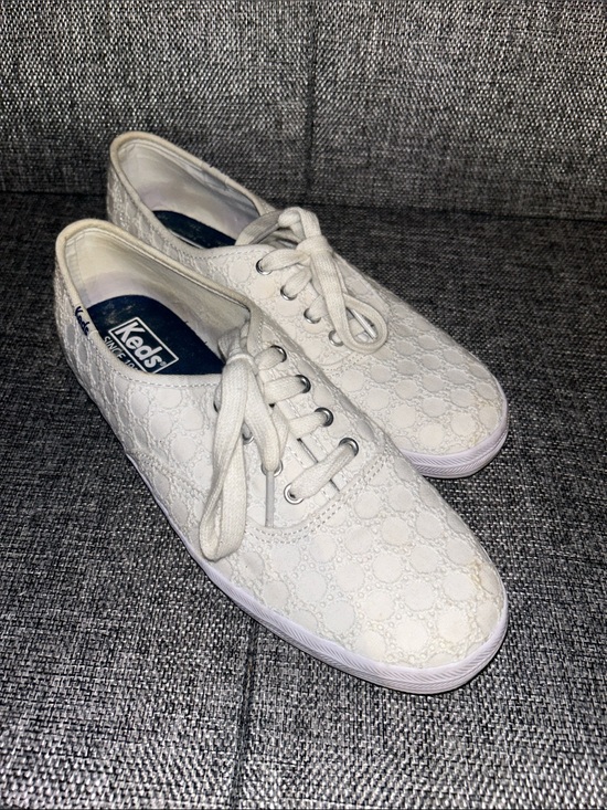 Keds Shoes - Keds White Lace-Pattern Low-Top Sneakers